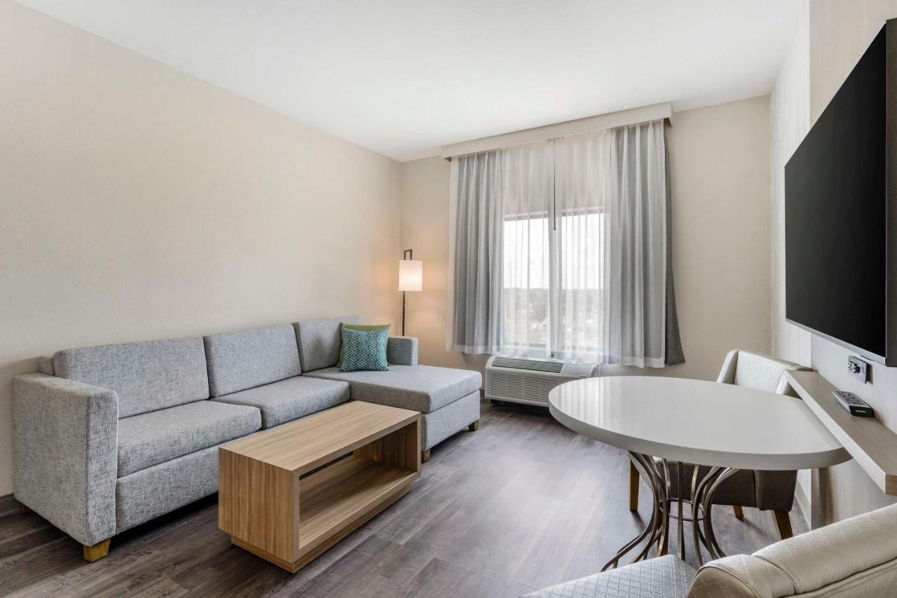 Best Western Plus Winter Haven Inn & Suites 외부 사진