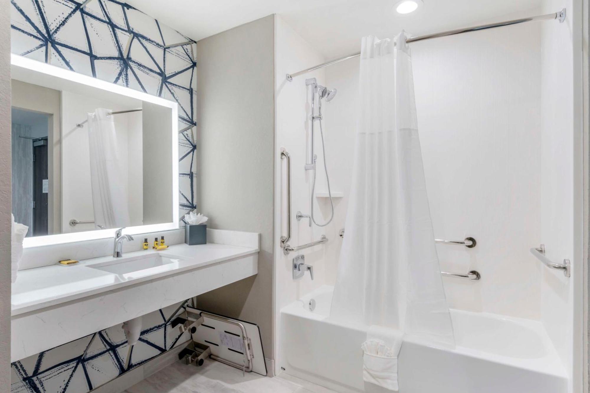 Best Western Plus Winter Haven Inn & Suites 외부 사진